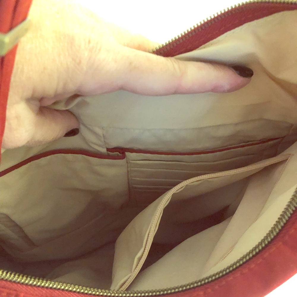 Travelon Anti-Theft Crossbody Bag